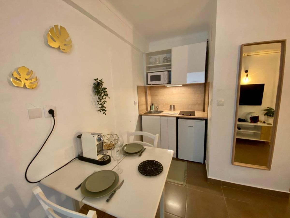 Location Studio Avec Loggia Apartment Antibes Exterior photo